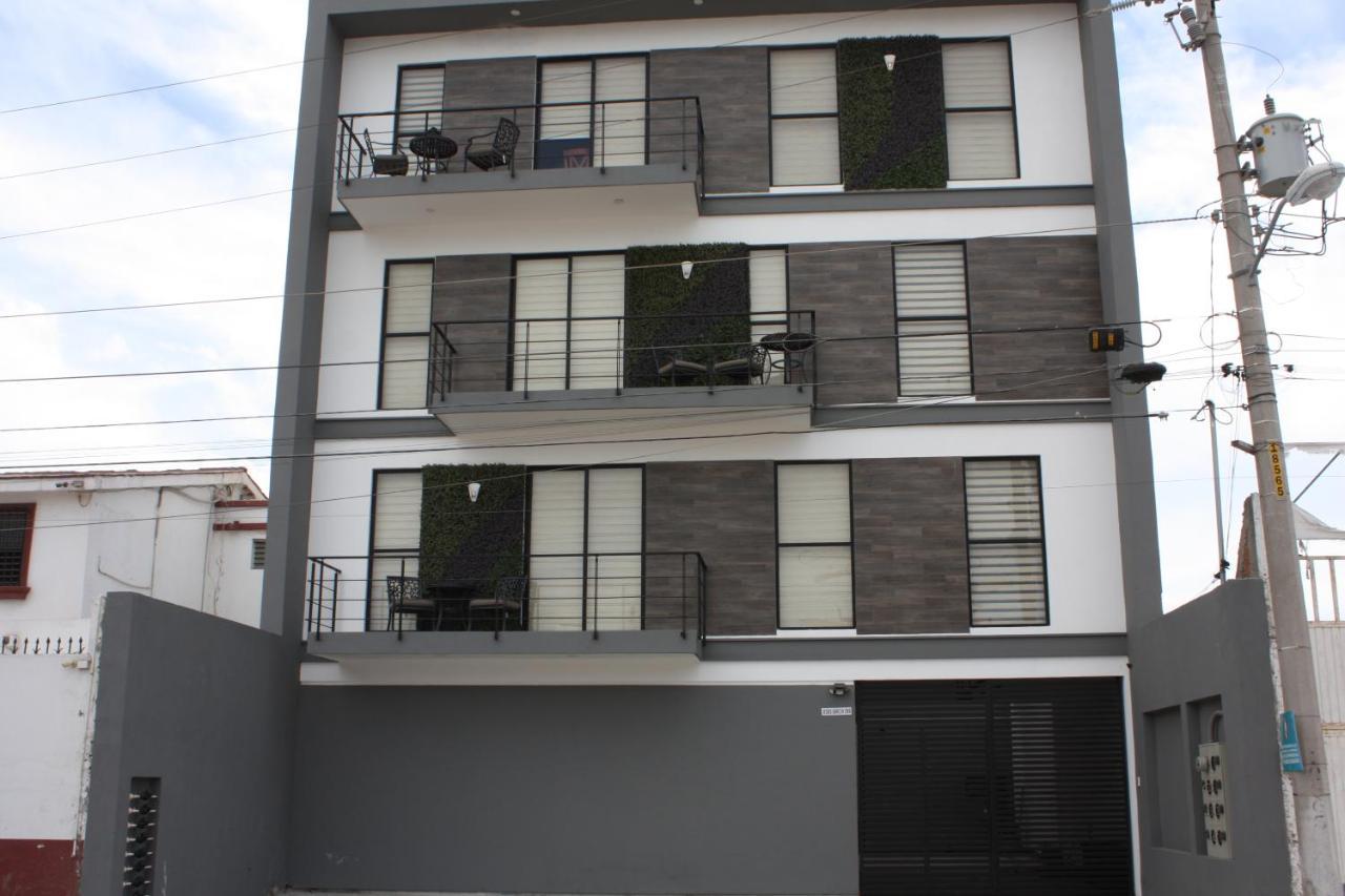 2Br/2Ba Condo 1 Block To Ocean! - Unit 7 Mazatlán Exterior foto